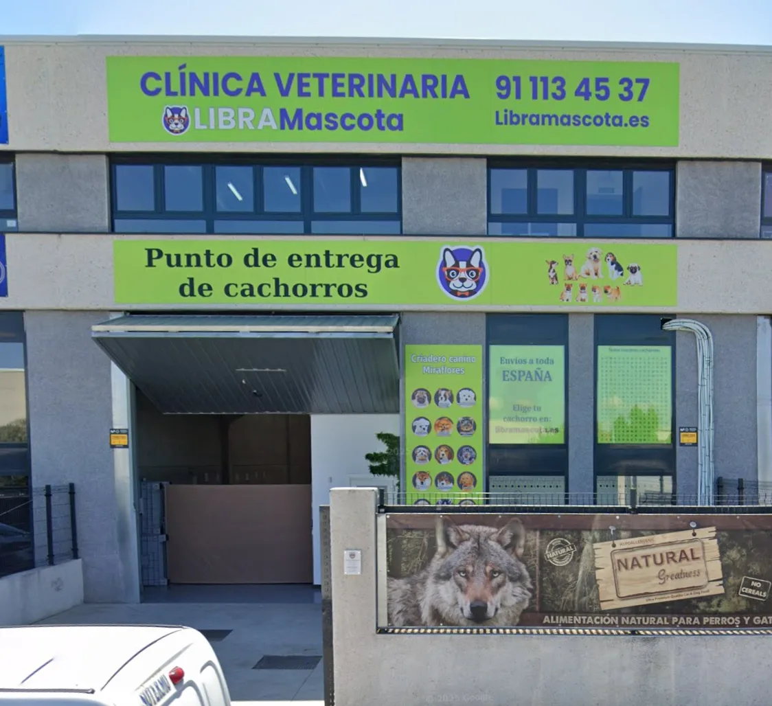 Punto de entrega de cachorros y clínica veterinaria LibraCachorros